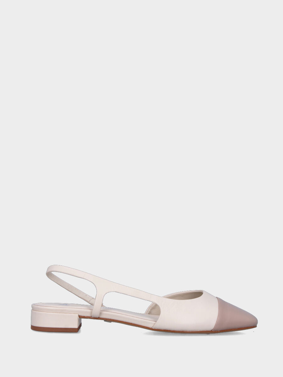 Slingback in nappa bicolore beige con cinturino asimmetrico