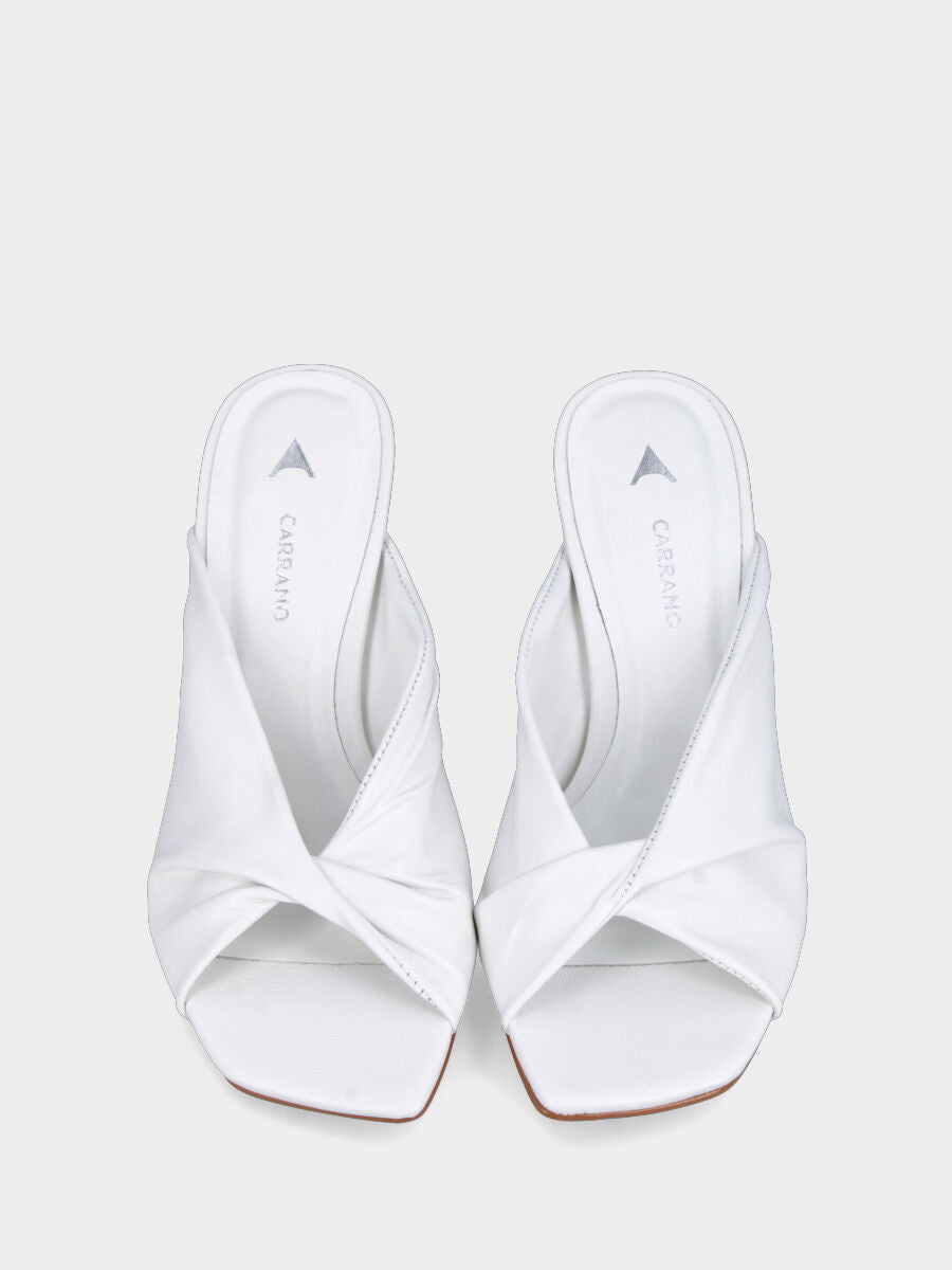White nappa slipper with folded band and drop heel
