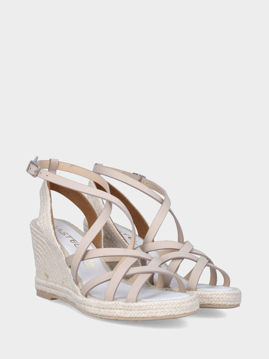 Sandalo con zeppa in corda beige, fascette incrociate in pelle