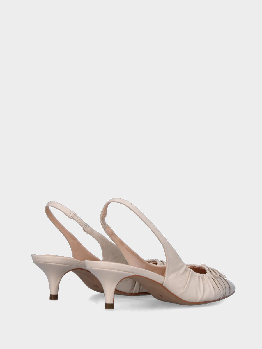 Slingback in vitello bianco latte con fiocchetto e tacco a calice