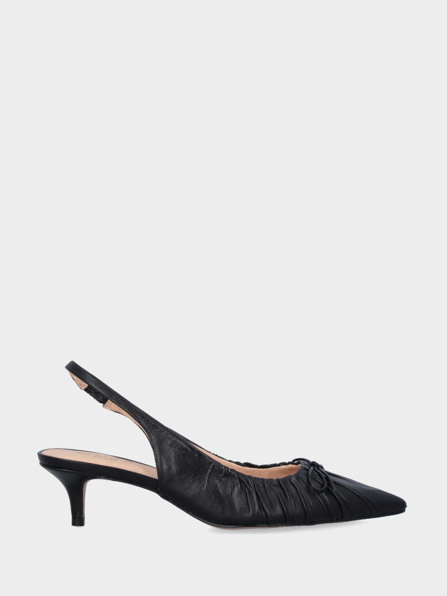 Slingback in vitello nero con fiocchetto e tacco a calice