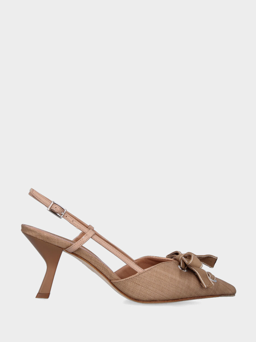 Slingback in tessuto beige con nastro e tacco a calice