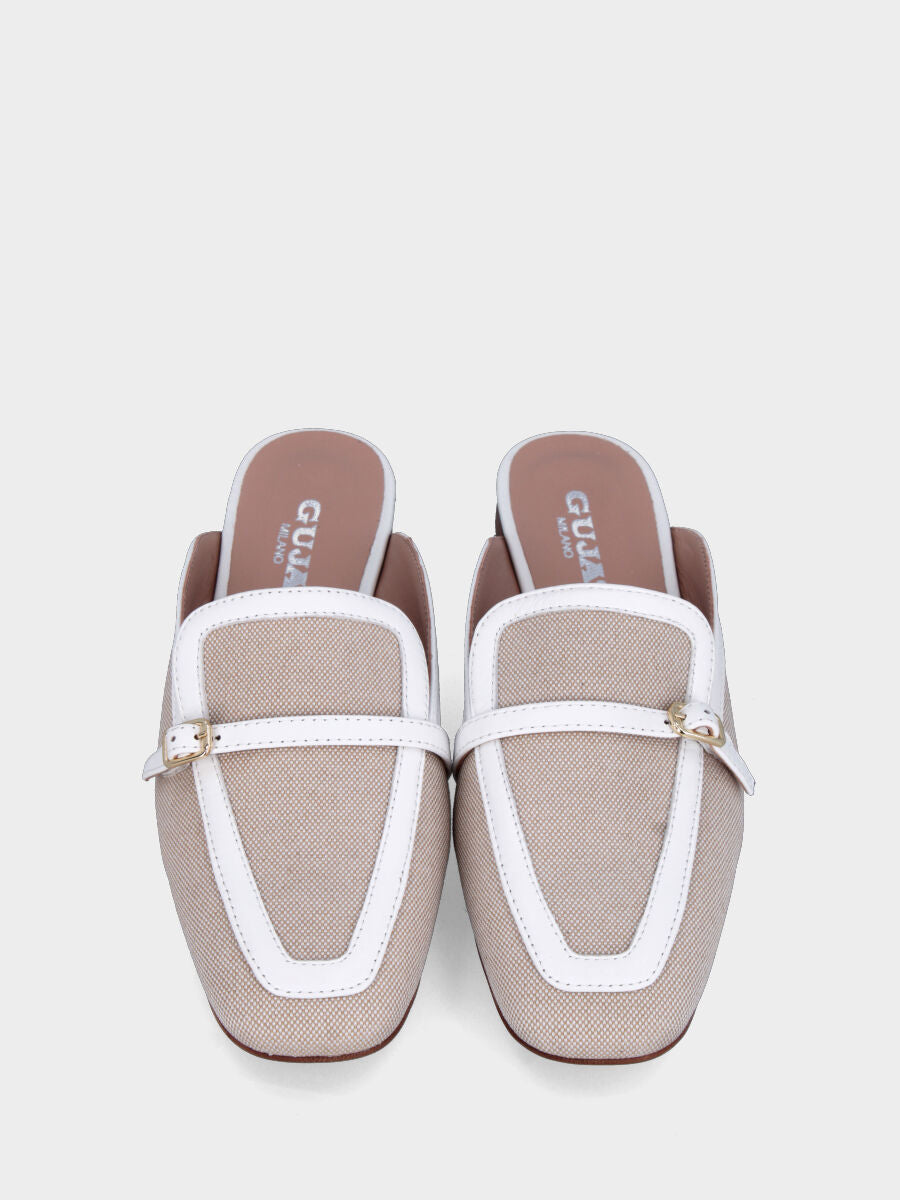 Sabot bicolore in tessuto beige con profili in pelle bianca