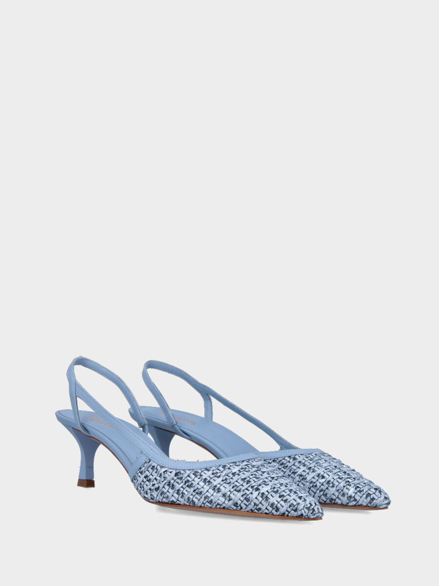 Slingback in rafia celeste con cinturino intrecciato asimmetrico