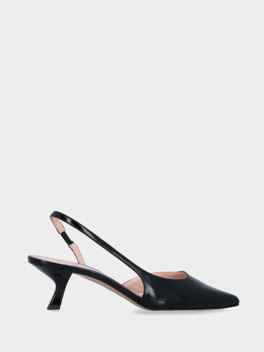 Slingback in verlux nero con cinturino asimmetrico