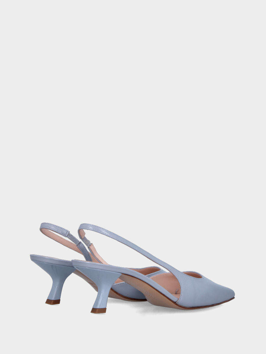 Slingback in verlux celeste con cinturino asimmetrico