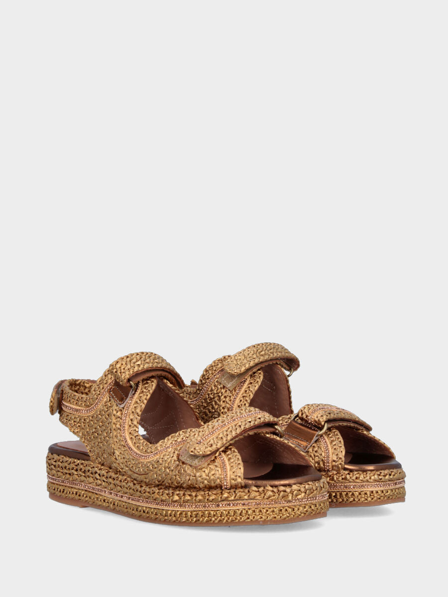 Sandalo platform in rafia marrone con cinturini intrecciati