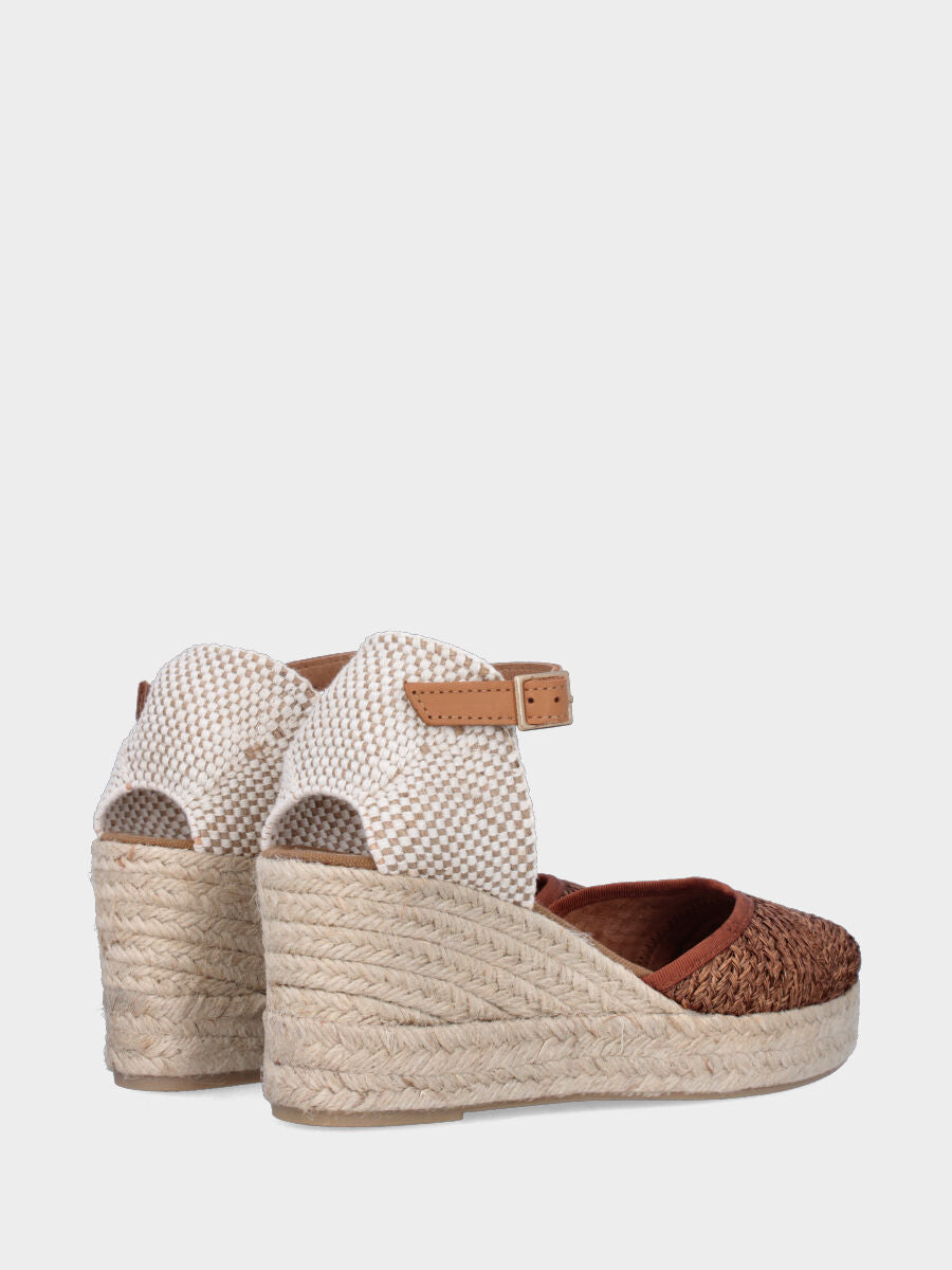 Campesina in rafia color cuoio con zeppa e platform