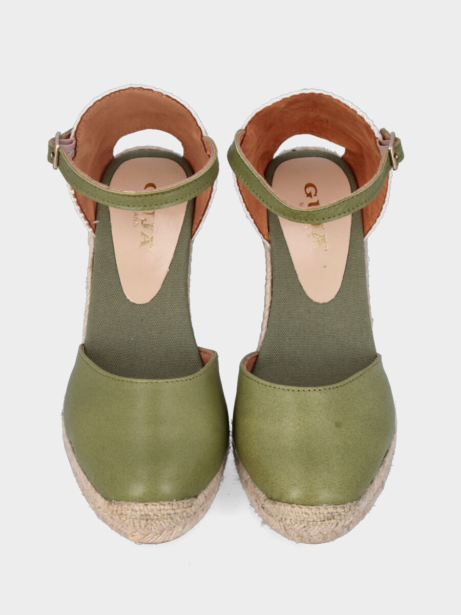 Campesina in nappa verde oliva con zeppa e platform
