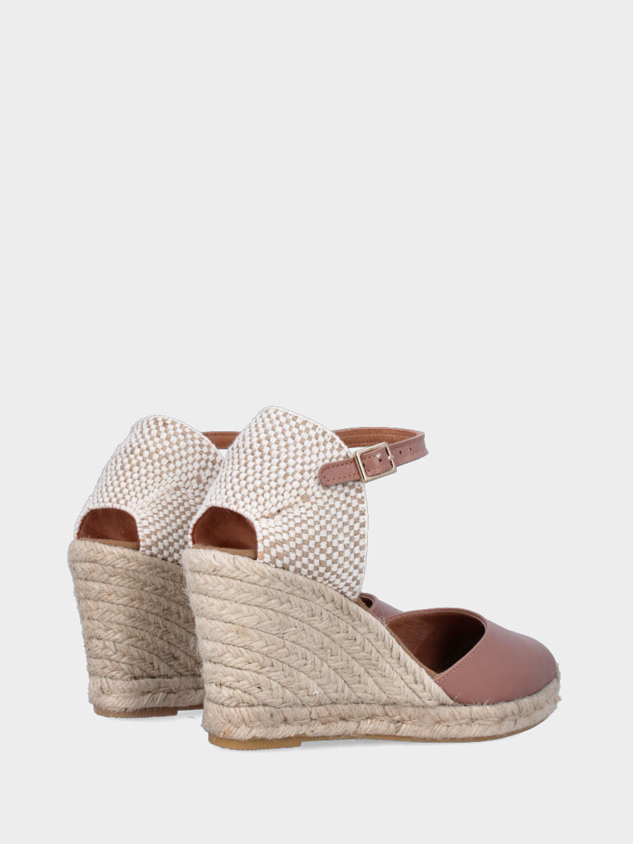 Campesina in nappa beige con zeppa e platform