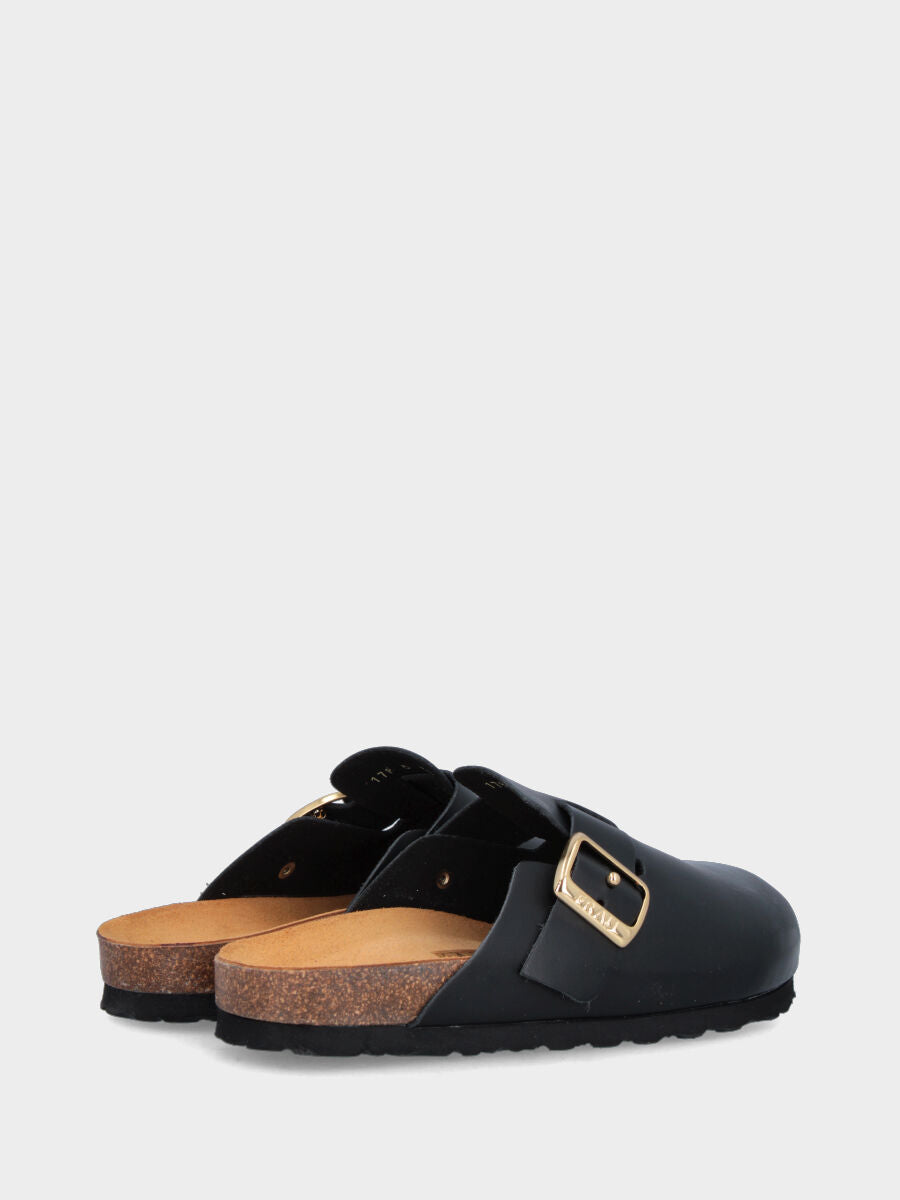 Pantofolone in vitello nero con fusbet e punta tonda