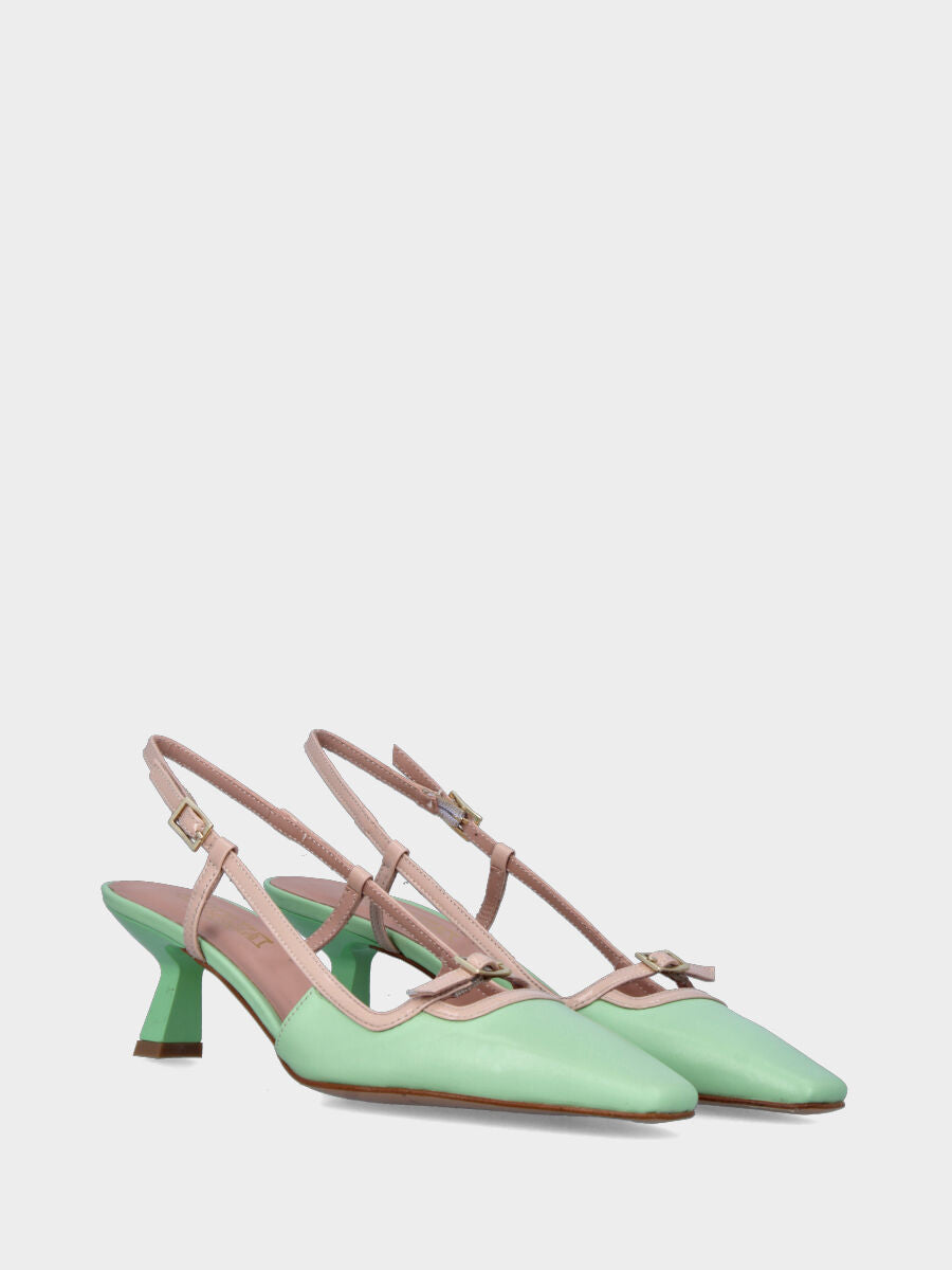 Slingback in nappa verde menta con cinturino beige e tacco a calice