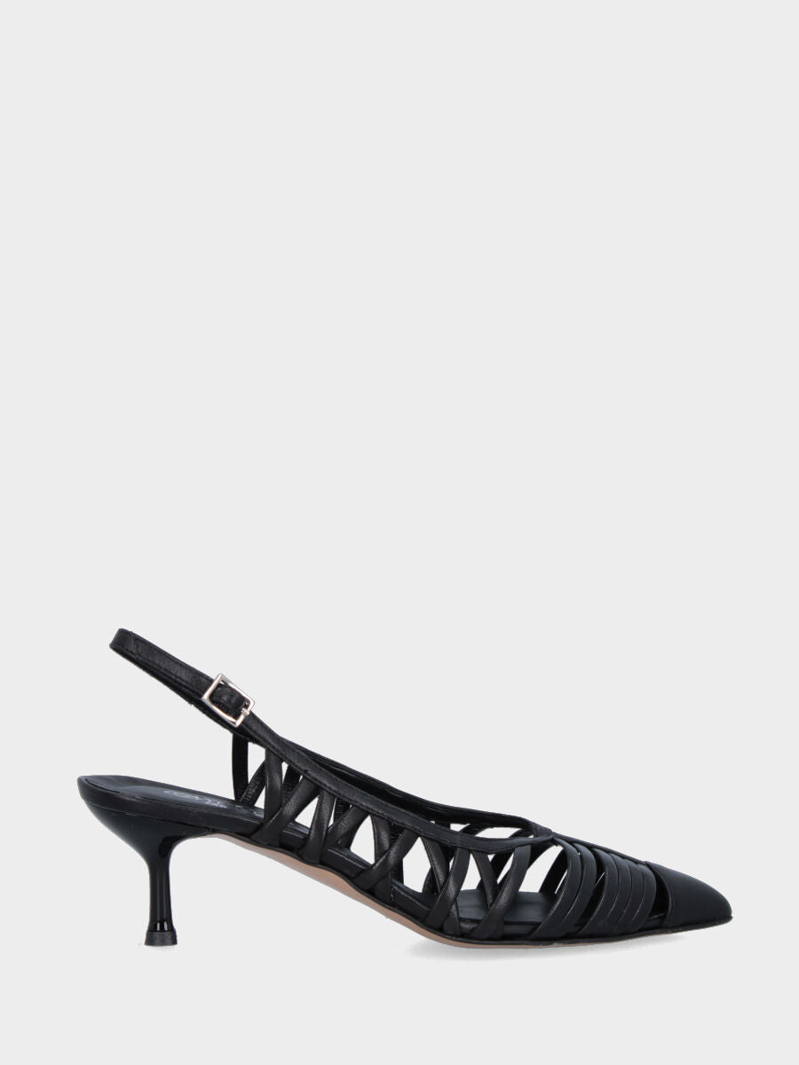 Slingback in nappa nera con cinturini intrecciati e tacco a calice