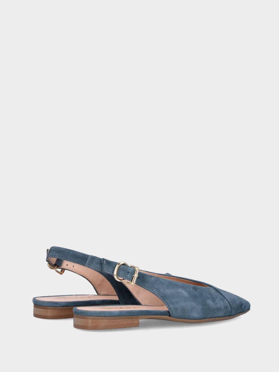 Slingback in camoscio color jeans con tomaia a ventaglio