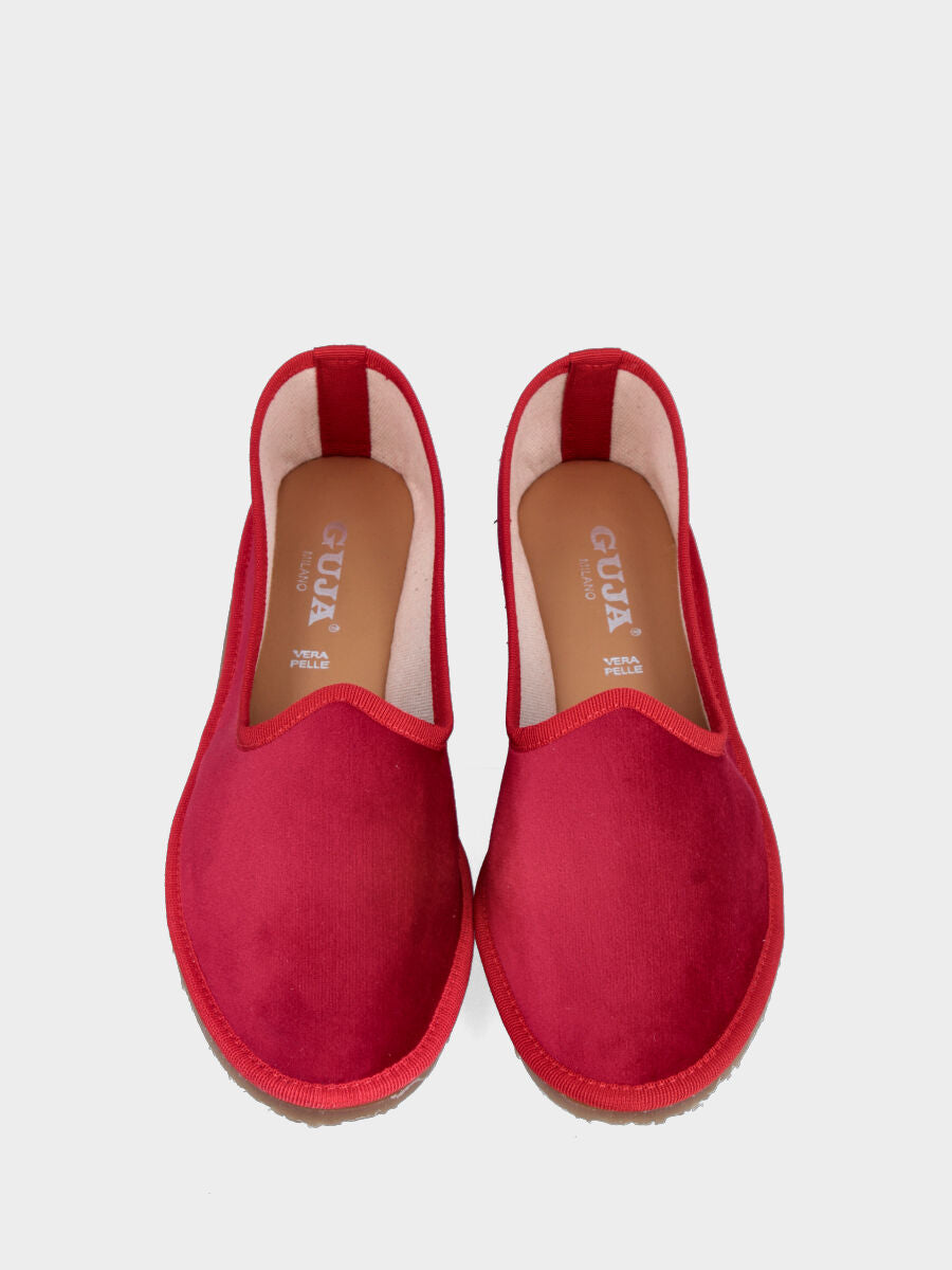 Friulana in velluto liscio rosso magenta con punta tonda