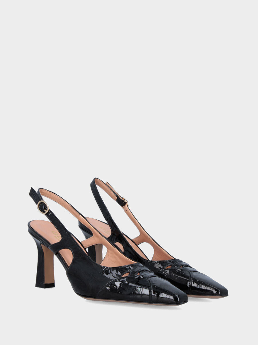 Slingback in verlux nero con tomaia sovrapposta