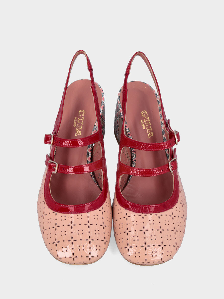 Slingback in naplak color nude con cinturini rossi e punta tonda