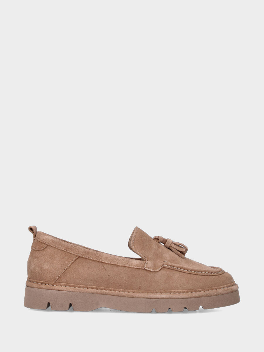Mocassino in velour marrone con nappine e suola extralight