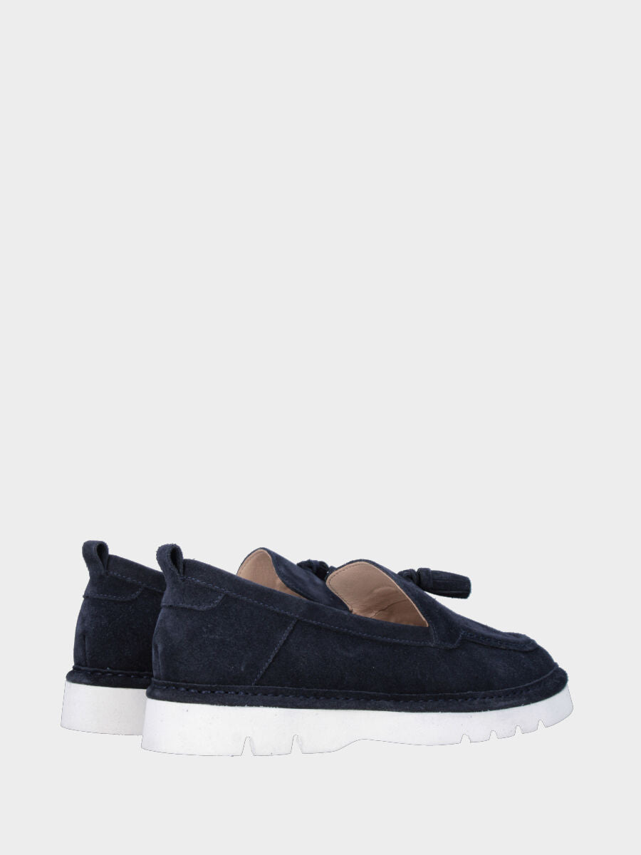 Mocassino in velour blu con nappine e suola extralight