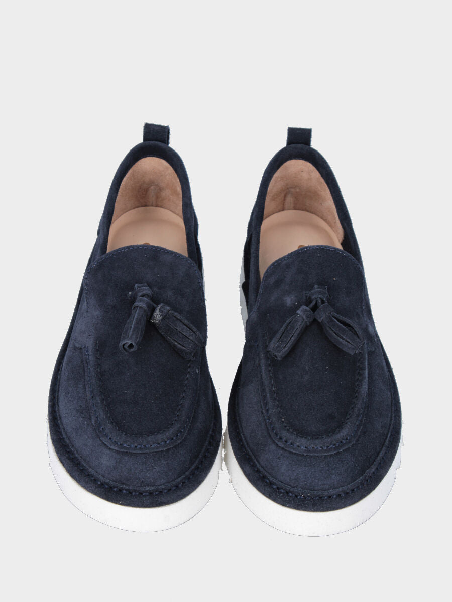 Mocassino in velour blu con nappine e suola extralight