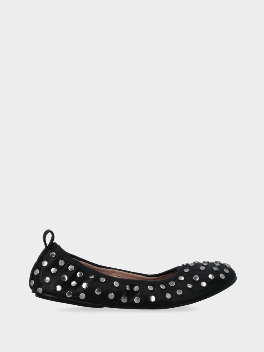 Ballerina a sacchetto flat in nappa nera con scollo arricciato