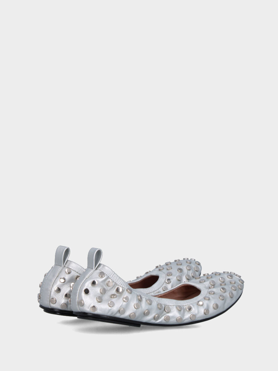 Ballerina flat in laminato argento con arricciatura e lavorazione a sacchetto