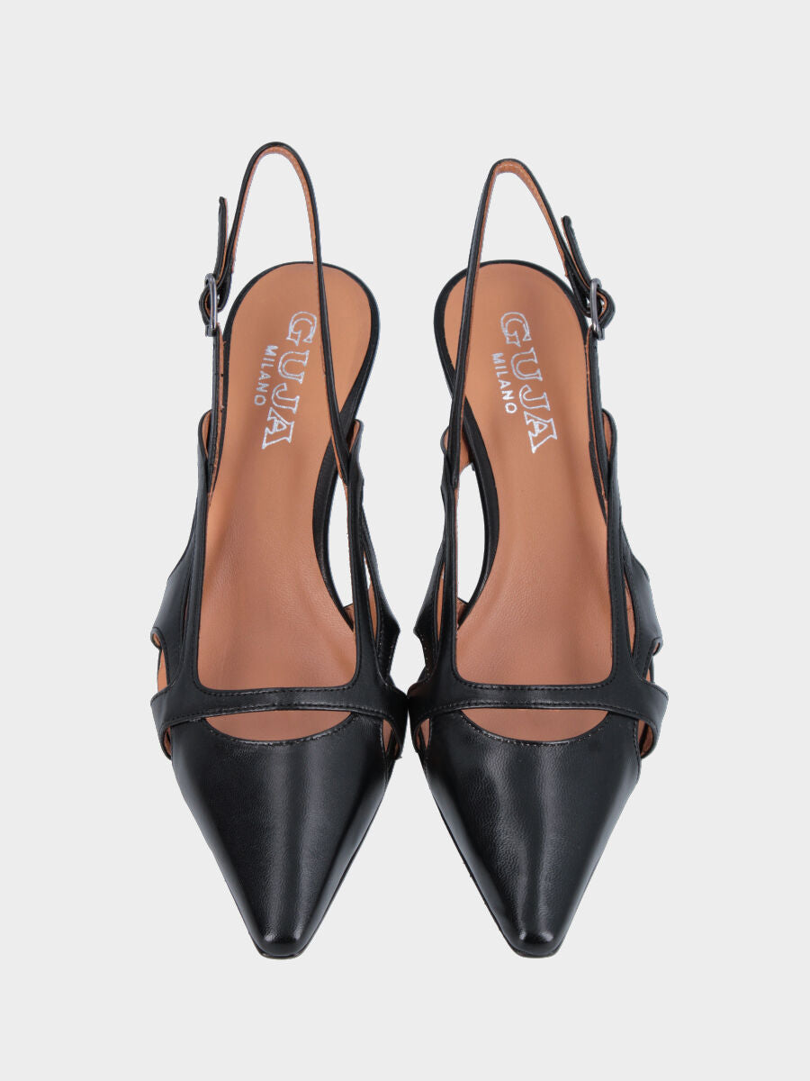 Slingback in nappa nera con tomaia sovrapposta e tacco a calice