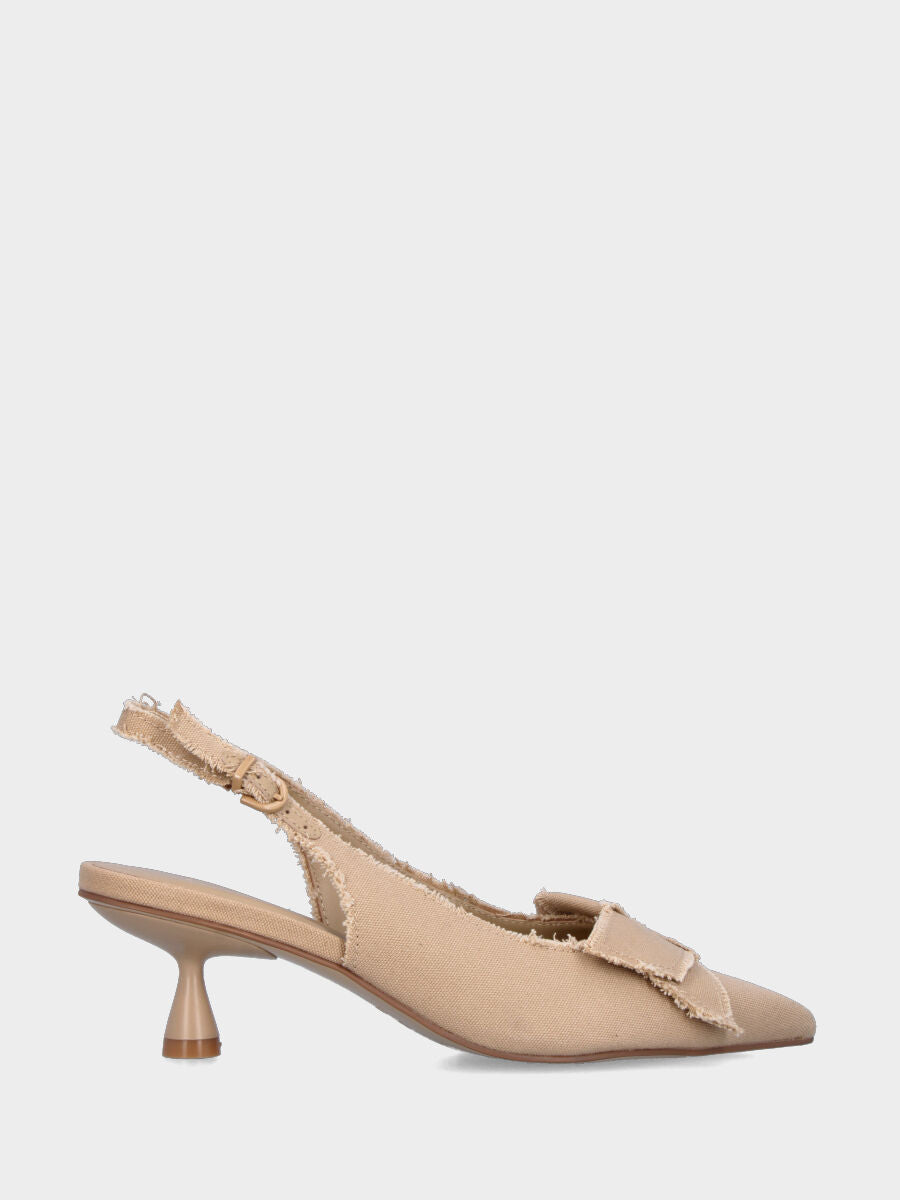 Slingback in tessuto ecrù con fiocco sullo scollo e tacco a calice