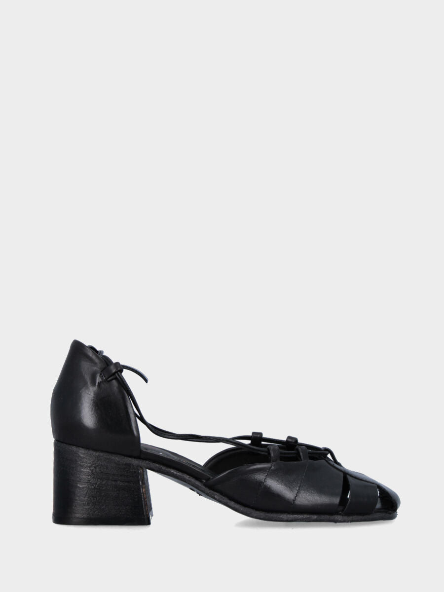 Sandalo in vitello nero con laccio alla caviglia e tacco monoblocco