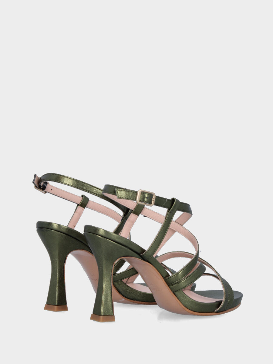 Sandalo in laminato verde con plateau, listini incrociati e tacco a calice