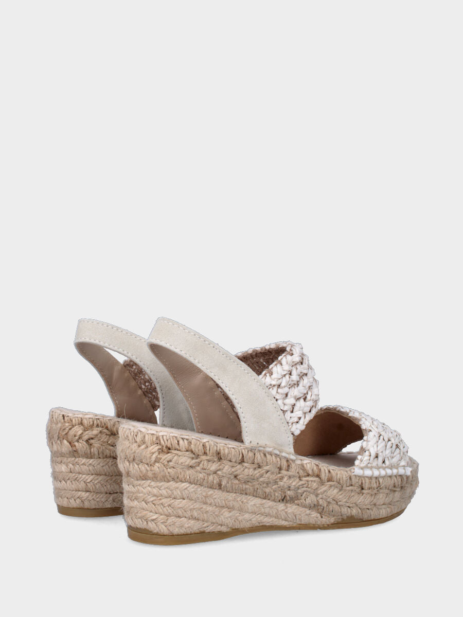 Sandalo con zeppa in rafia beige intrecciata, fondo in corda