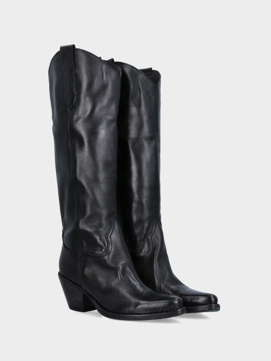 Camperos in vitello nero con punta affusolata e tacco 70 mm