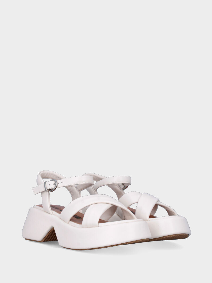 Sandalo platform in nappa bianco latte con fasce incrociate