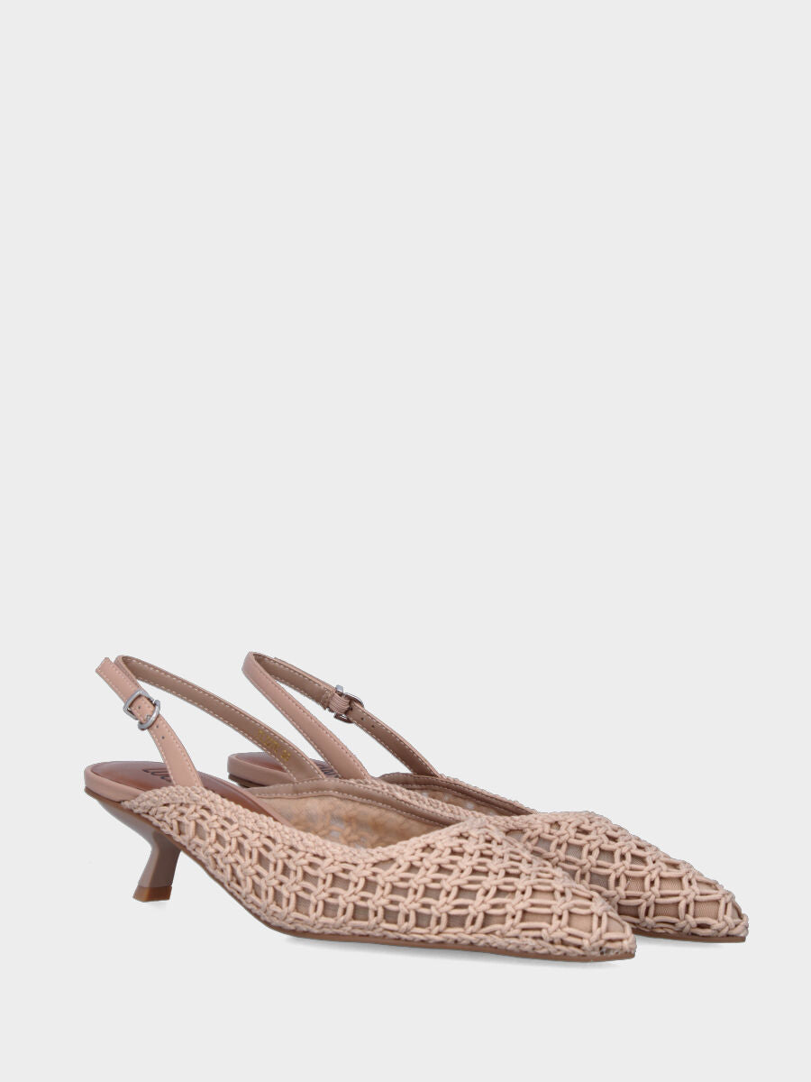 Slingback in tessuto beige con tacco a calice e tomaia in rete intrecciata