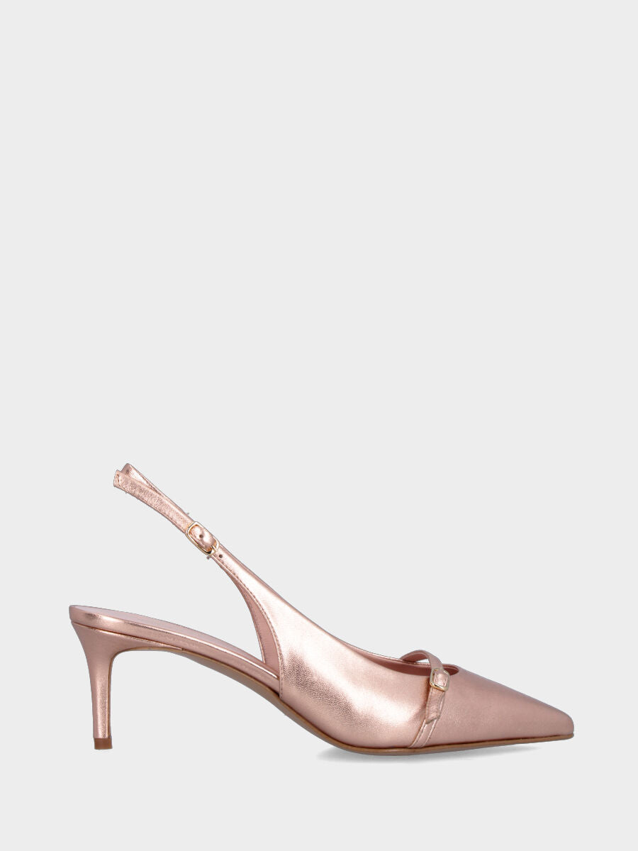Slingback in laminato oro con tacco a calice e scollo tondo