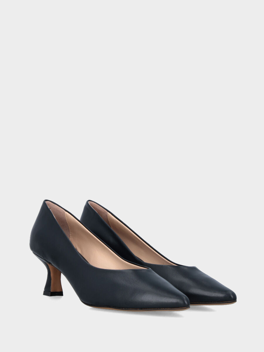 Décolleté in nappa blu con scollo a V e tacco a calice