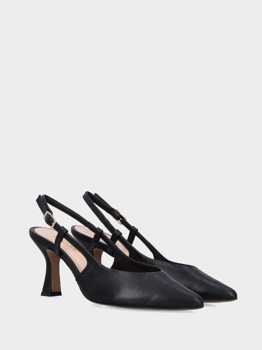 Slingback in nappa nera con scollo a V e tacco a calice 70 mm