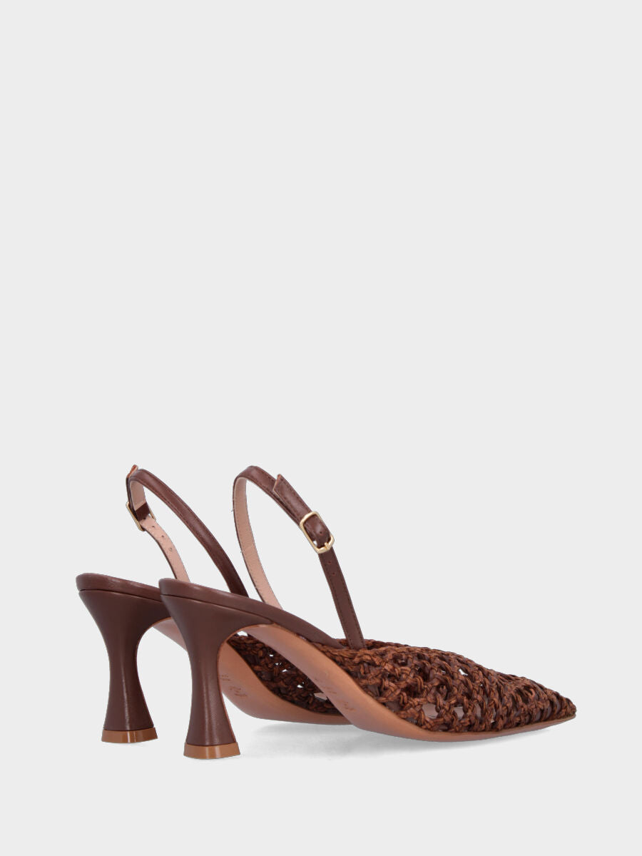 Slingback in rafia marrone con intreccio traforato e tacco a calice