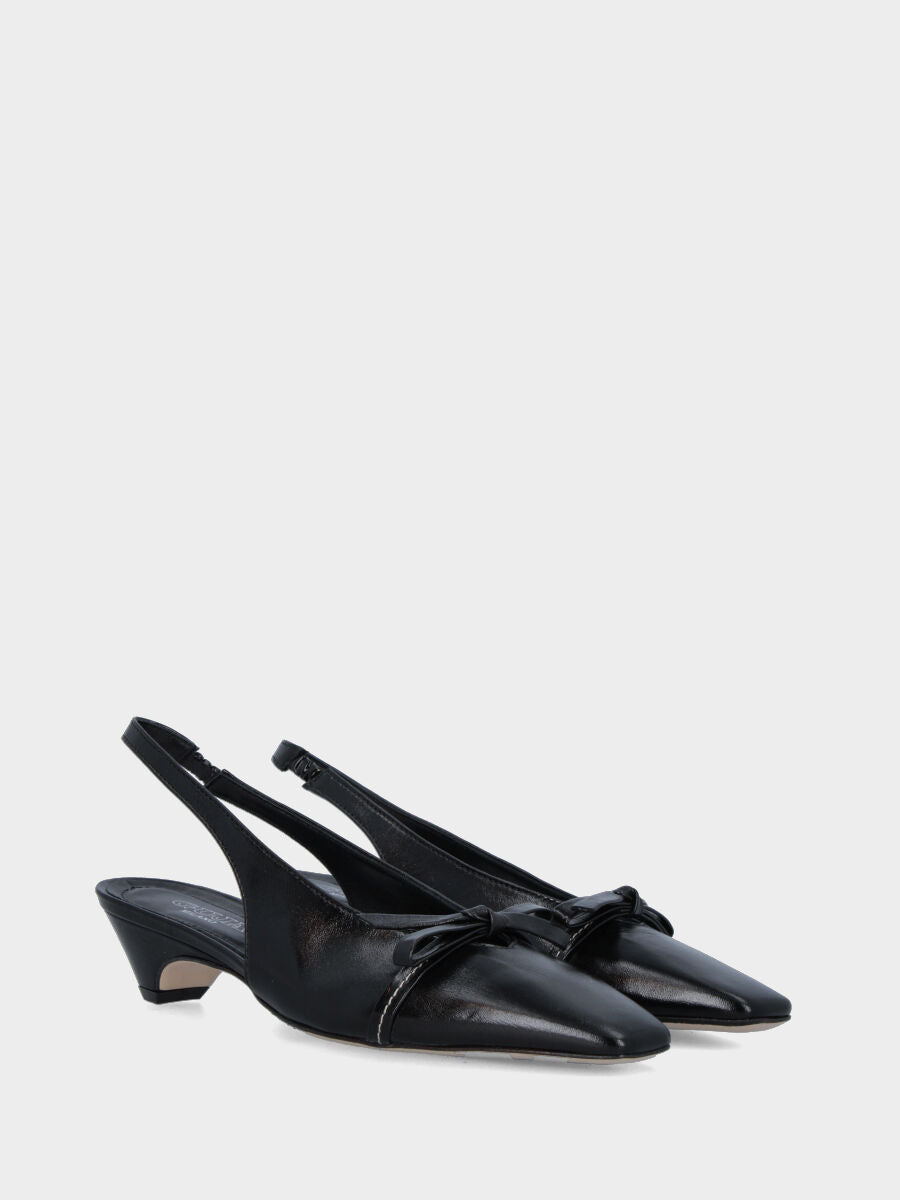 Slingback in verlux nero con tacco semi zeppa e fiocco sulla pianta