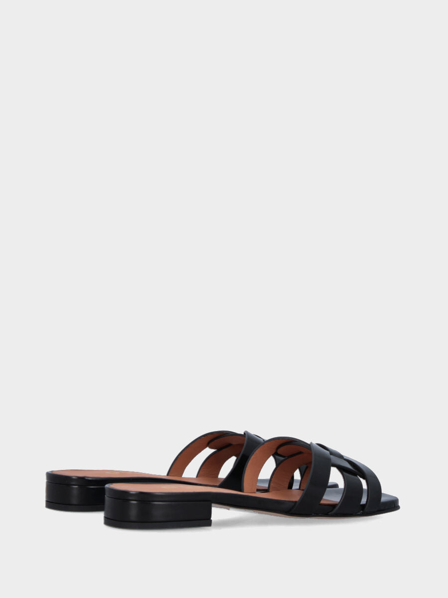 Ciabattina in vitello nero con listini geometrici
