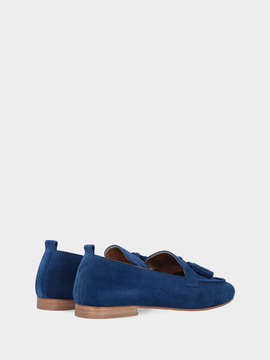 Mocassino in camoscio blu royal con nappine e cucitura adler