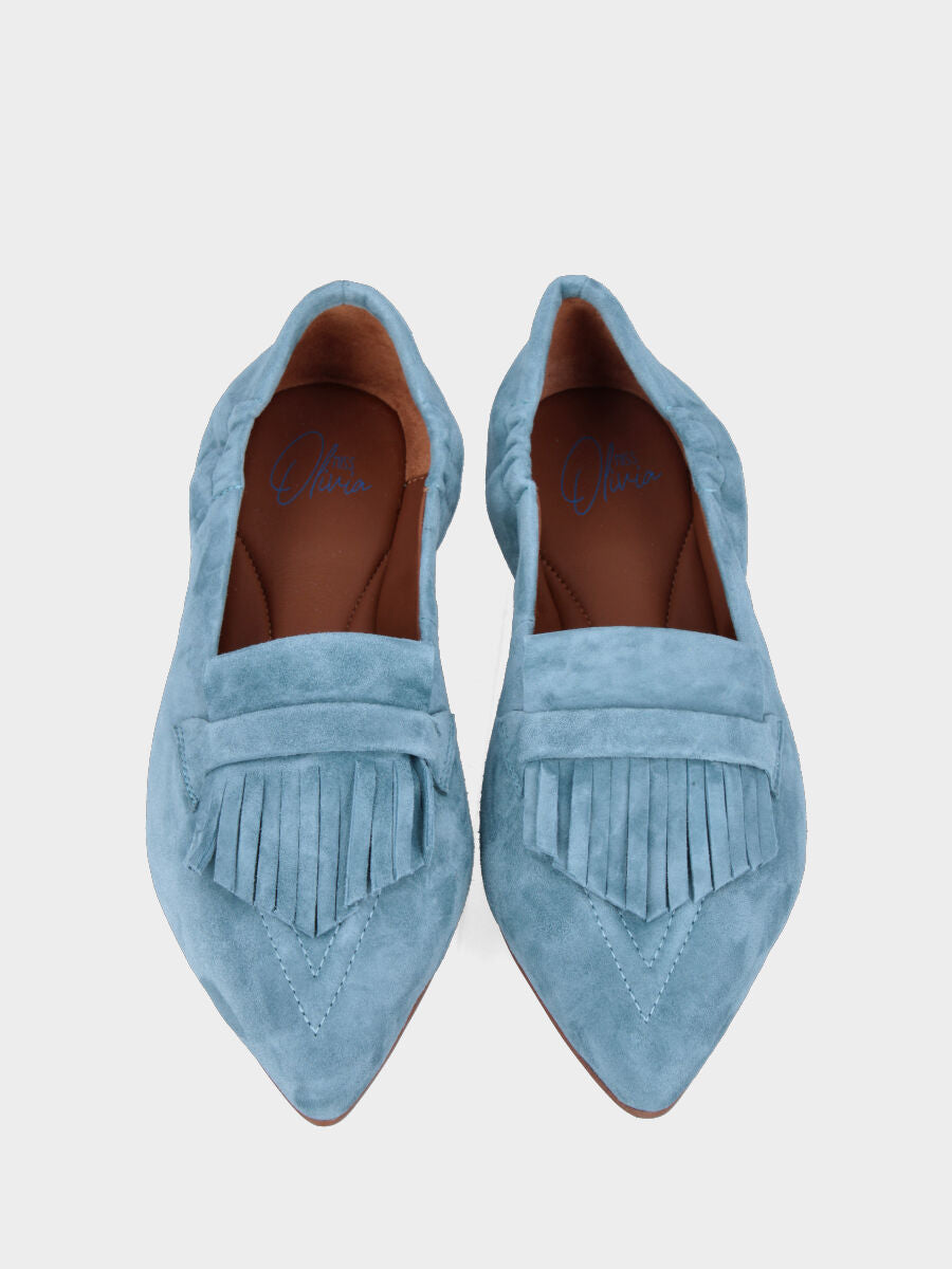 Mocassino in camoscio celeste con lavorazione a sacchetto e frangia