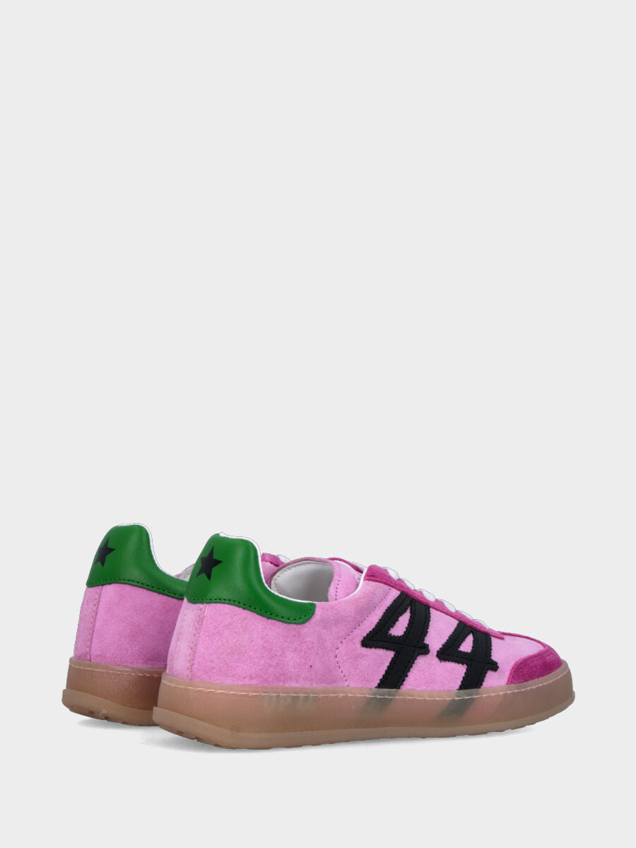 Sneaker in camoscio rosa e fucsia con dettagli colorati