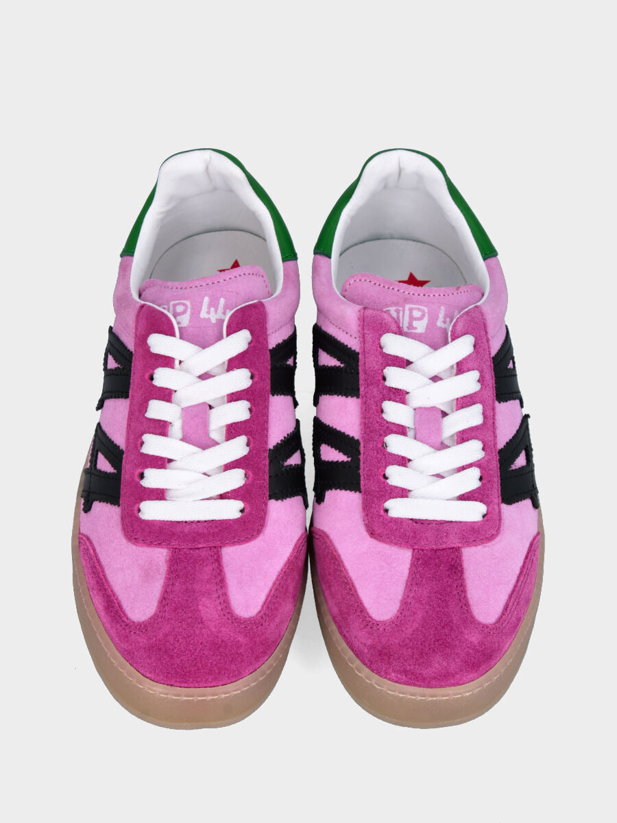 Sneaker in camoscio rosa e fucsia con dettagli colorati