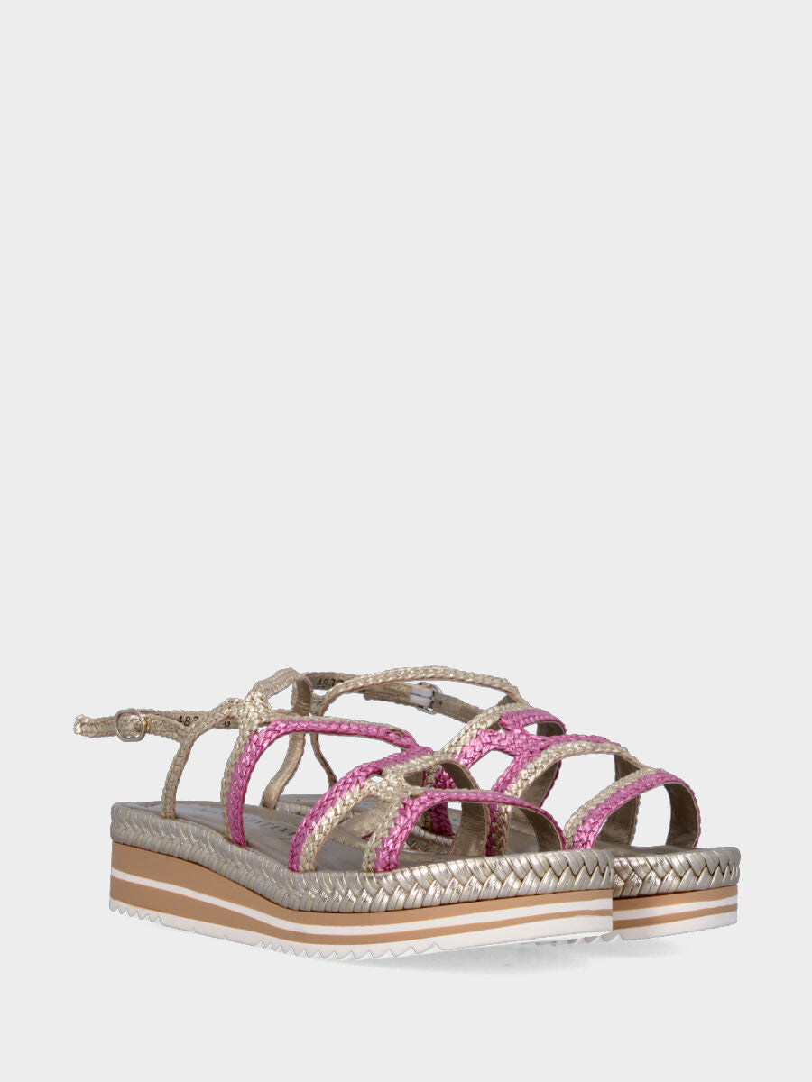 Sandalo platform in laminato platino con intrecci rosa e bronzo