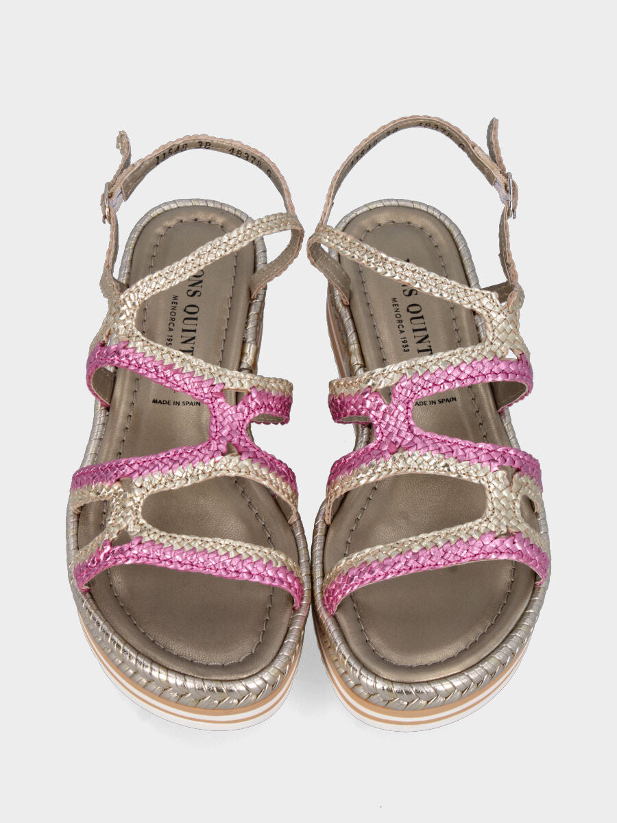 Sandalo platform in laminato platino con intrecci rosa e bronzo