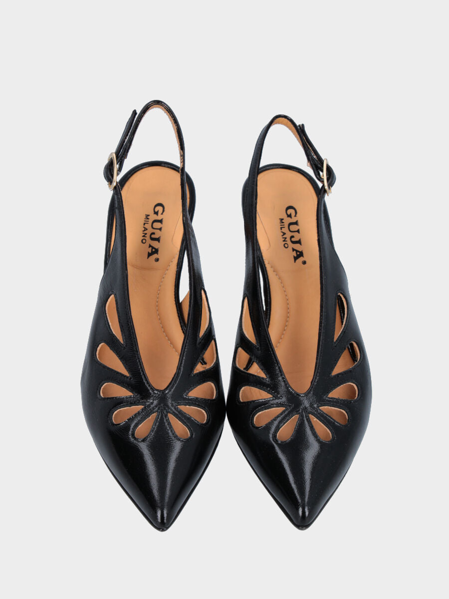 Slingback in verlux nero con aperture a goccia e tacco a calice