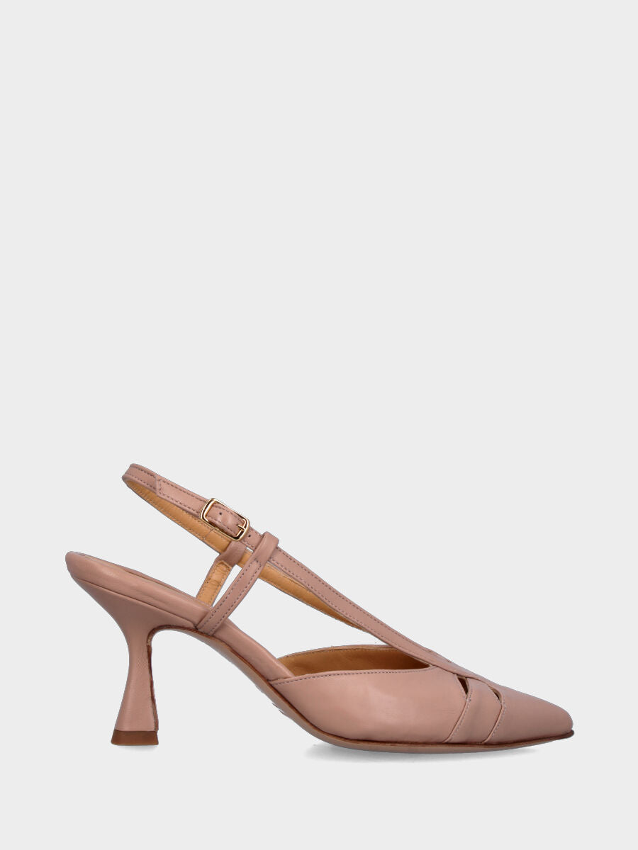 Slingback in nappa cipria con aperture a spicchi e tacco a calice