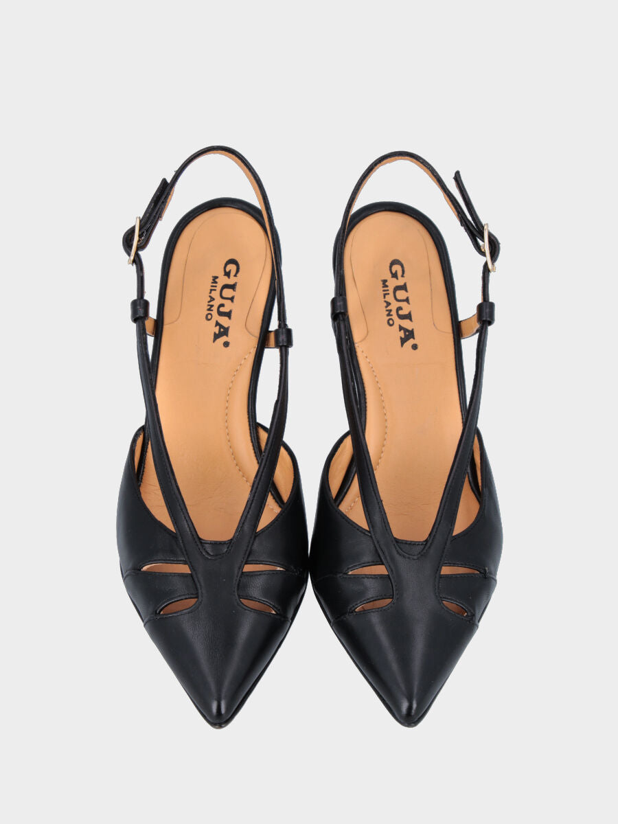 Slingback in nappa cipria con aperture a spicchi e tacco a calice