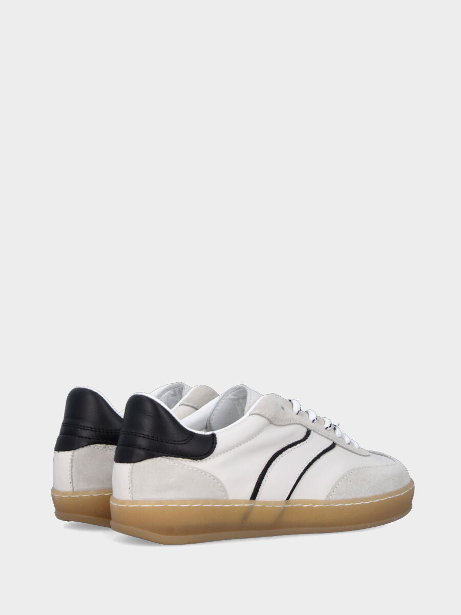 Sneaker in nappa e velour bianco con profilo nero